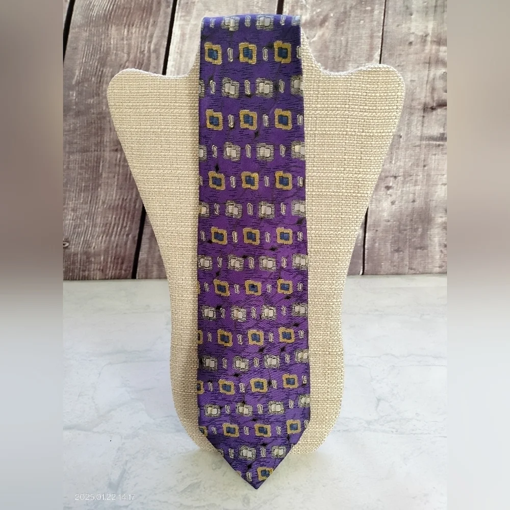 Robert Talbott Best of Class Necktie Tie Silk Geometric Square Handmade Purple T